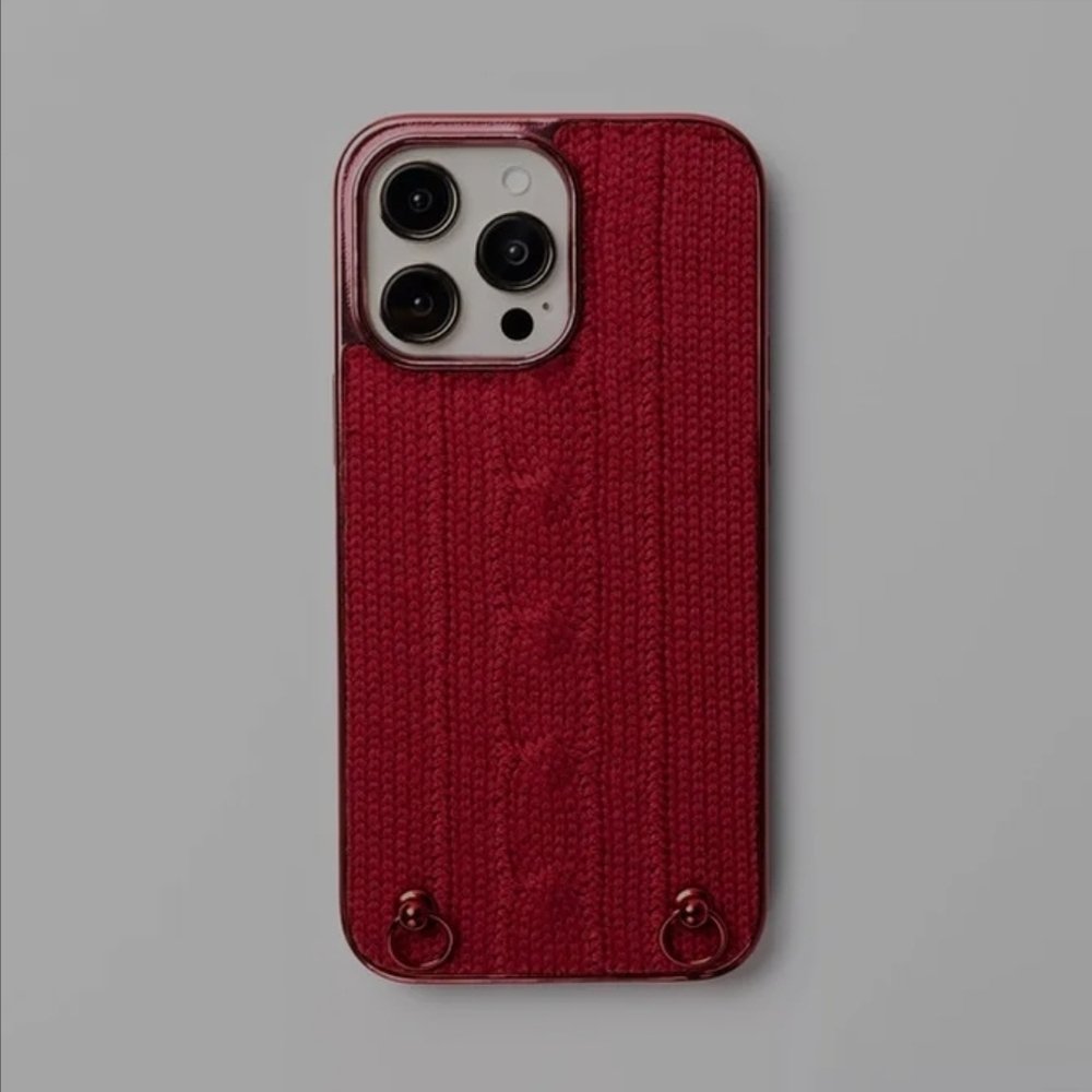 iPhone 15 Pro Max Elegant Red Knit Phone Case